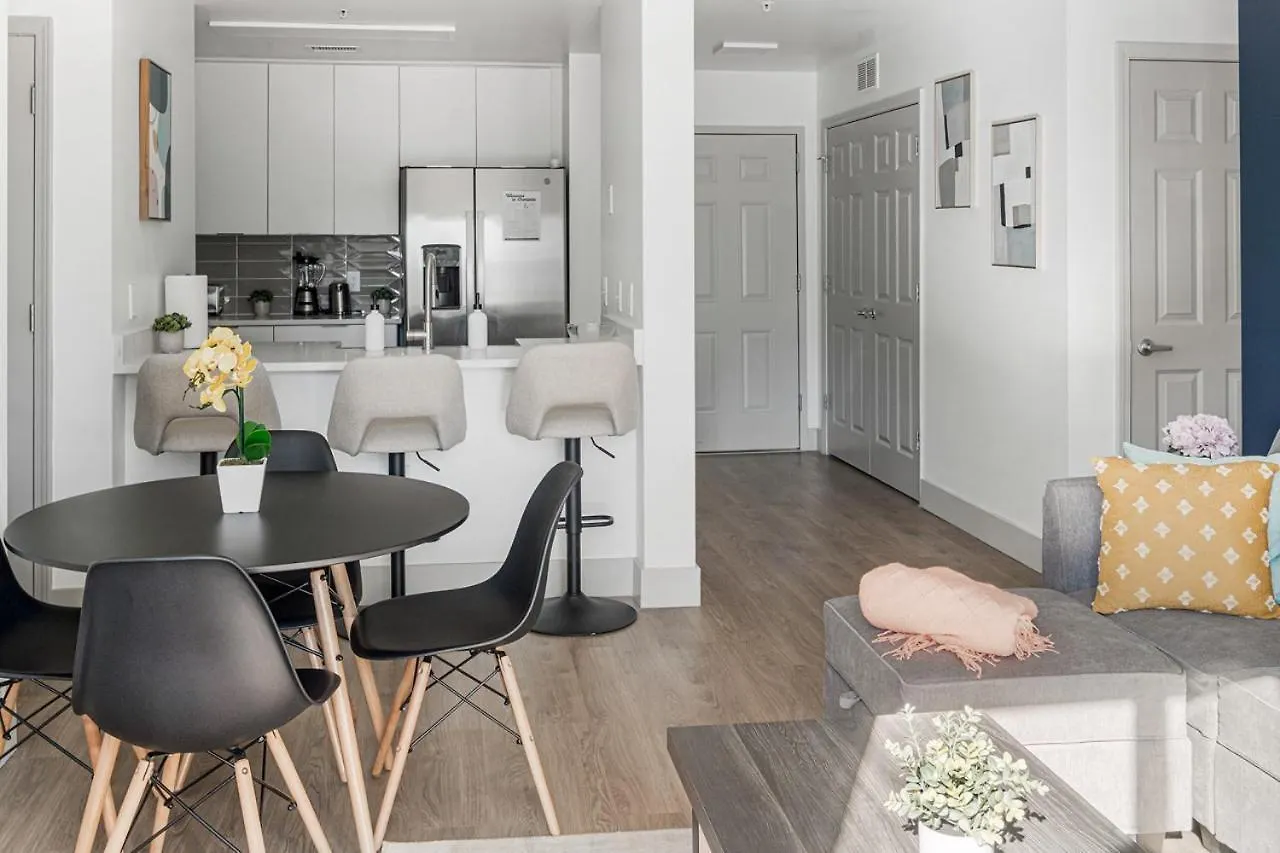 Carolina Blue - Stunning Views, Free Parking And Wifi Apartment Charlotte 0*,