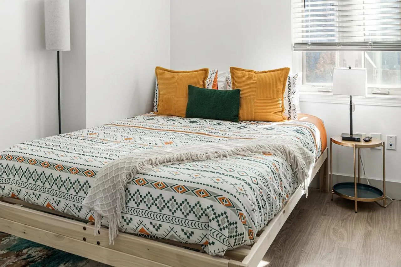 Carolina Blue - Stunning Views, Free Parking And Wifi Apartment Charlotte