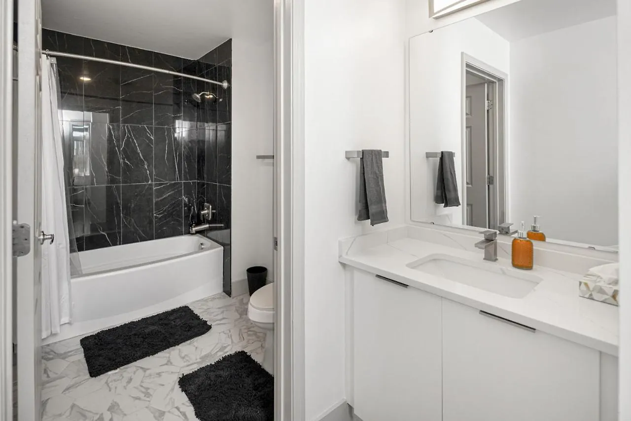 Carolina Blue - Stunning Views, Free Parking And Wifi Apartment Charlotte