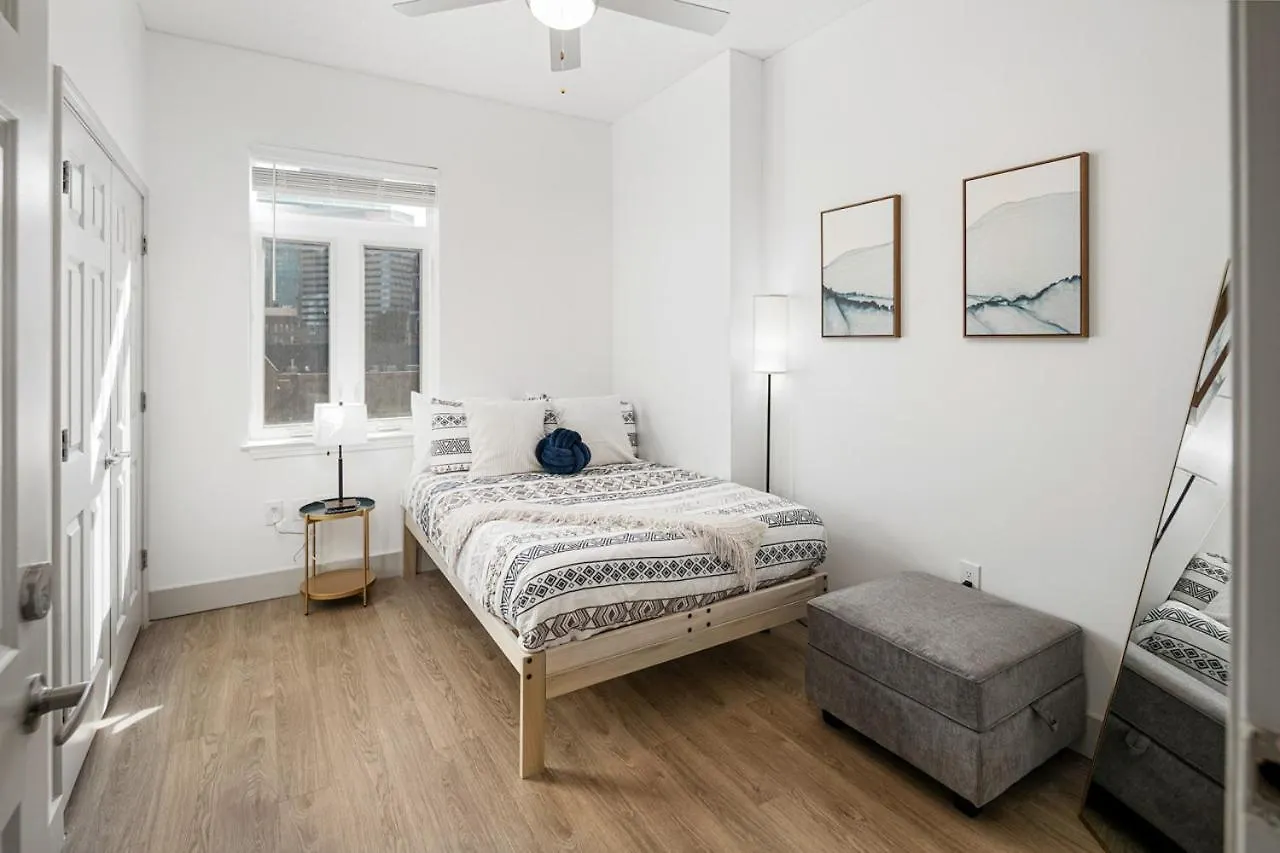 Carolina Blue - Stunning Views, Free Parking And Wifi Apartment Charlotte