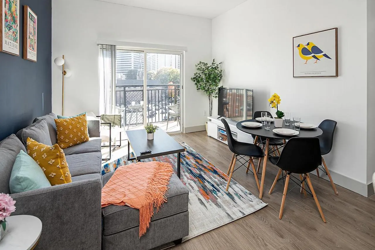 Carolina Blue - Stunning Views, Free Parking And Wifi Apartment Charlotte